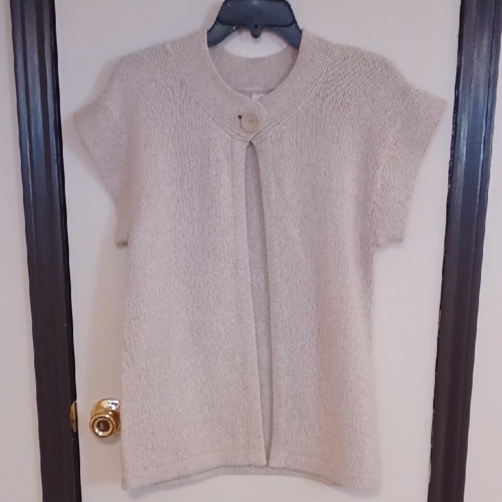 Bobbie Brooks Beige Knit Vest